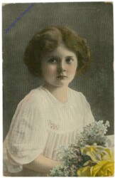 Mädchen mit Blumen