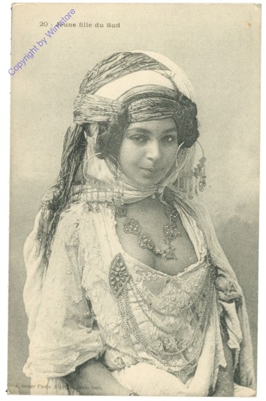 ak208828 Jeune fille du Sud