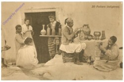 ak208837 Potiers indigenes