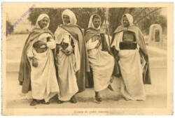 ak208840 Groupe de spakis tunisien