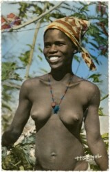 L'Afrique en couleurs, Jeune femme