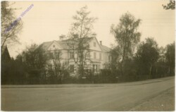 ak209250 Villa hinter Hecken