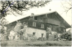 ak209344 Haus