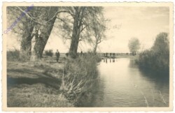 ak209421 Am Bach entlang