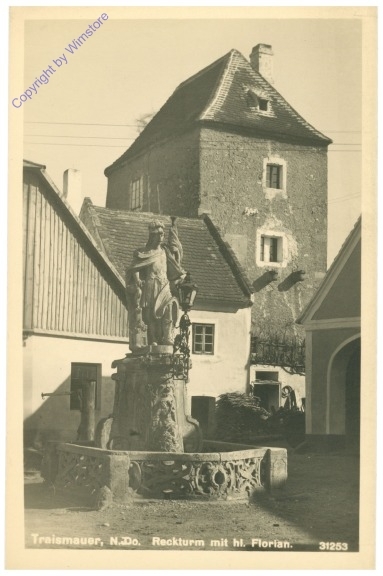Traismauer, Reckturm mit hl. Florian