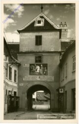 Traismauer, Römertor