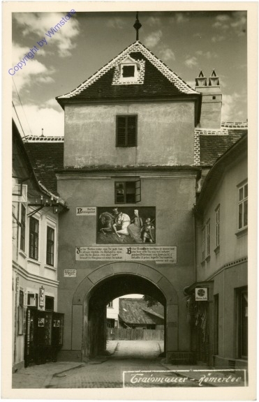 Traismauer, Römertor