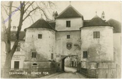 Traismauer, Römertor