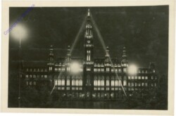 Wien 1, Rathaus bei Festbeleuchtung