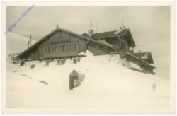 ak210439 Gebäude im Schnee