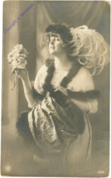 Dame mit Hut