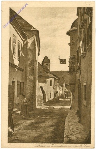 Dürnstein, Strasse