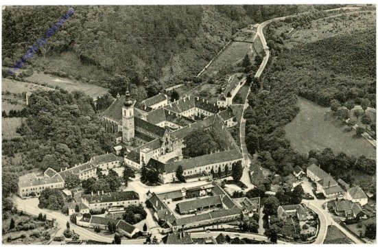 Heiligenkreuz, Cistercienserstift, Fliegeraufnahme