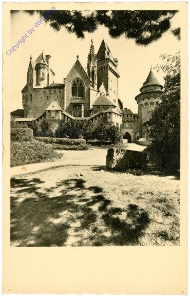Leobendorf, Burg Kreuzenstein