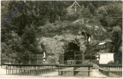 Maria Gugging, Lourdesgrotte