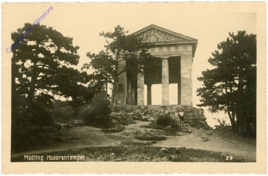 Mödling, Husarentempel