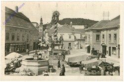 Mödling, Stadtplatz