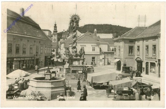 Mödling, Stadtplatz