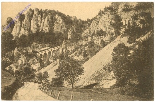 Semmering, Poleruswand mit Adlitzgraben