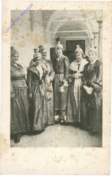 Steyr, Erzherzogin Adelheid beim Verein Goldhaube