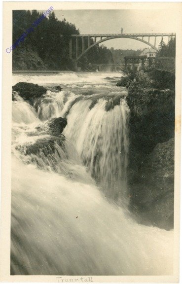 Traunkirchen, Traunfall und die neue Traunbrücke