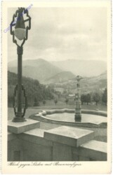 Weyer, Blick gegen Süden mit Brunnenfigur