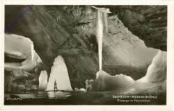 Dachstein-Rieseneishöhle, Eisberge im Parzival-Dom