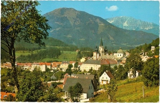 ak213590 Mariazell, mit Gemeindealpe und Ötscher