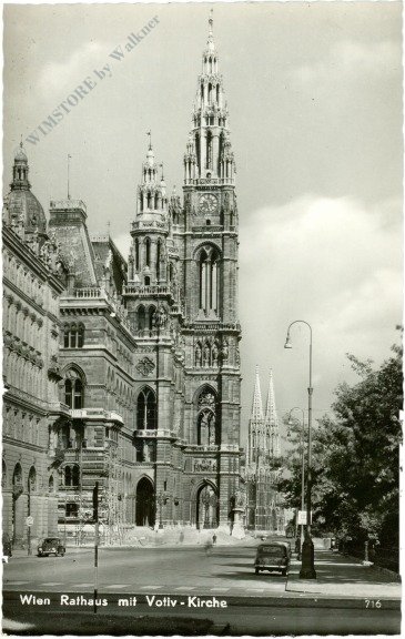 Wien 1, Rathaus mit Votiv-Kirche