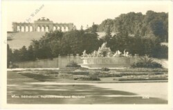 Wien 13, Schönbrunn, Neptunbrunnen und Gloriette