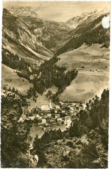 Holzgau, mit Kratzer