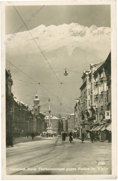 Innsbruck, Maria Theresienstrasse gegen Norden im Winter