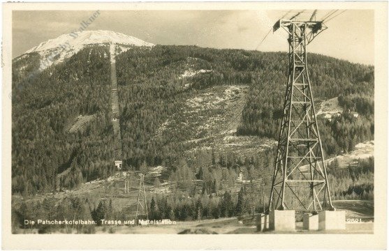 Innsbruck, Die Patscherkofelbahn: Trasse und Mittelstation