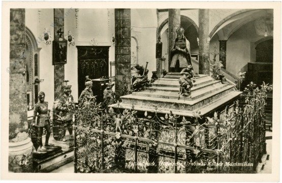 Innsbruck, Hofkirche, Grabmal Kaiser Maximilian