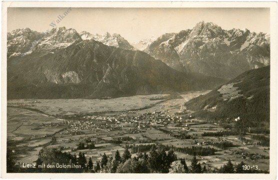 Lienz, mit den Dolomiten