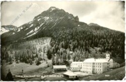 Matrei, Maria Waldrast mit Serles