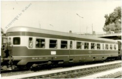 ak216004 Wagon