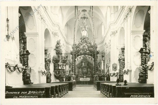 Mariaschein, Inneres der Basilika, im Maischmuck