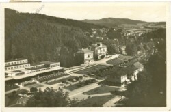 Bad Luhacovice, Kurplatz