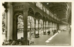 Marianske Lazne (Marienbad), Kreuzbrunnenkolonnade