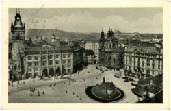 Praha (Prag), Altstädter Ringplatz mit Rathaus und Hus-Denkmal