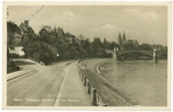 ak217324 Basel, Rheinweg mit Blick auf das Münster