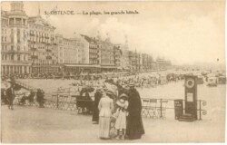 ak217394 Ostende, La plage, les grands hotels