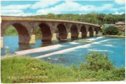ak217415 Hexham, The Bridge and the River Tyne