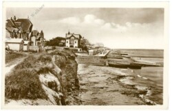 Luc-sur-Mer, Villas sur les Falaises
