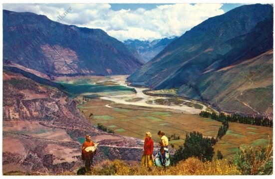 ak218021 Valley of Pisac