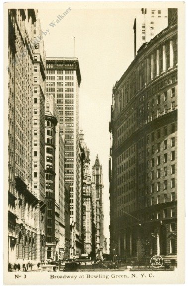 New York: New York City, Broadway at Bowling Green