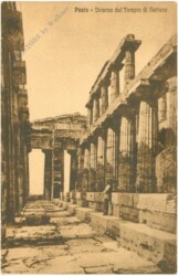 Pesto, Interno del Templo di Nettuno