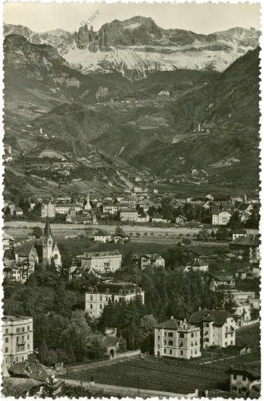 ak218525 Bolzano (Bozen), Panorama mit dem Rosengarten