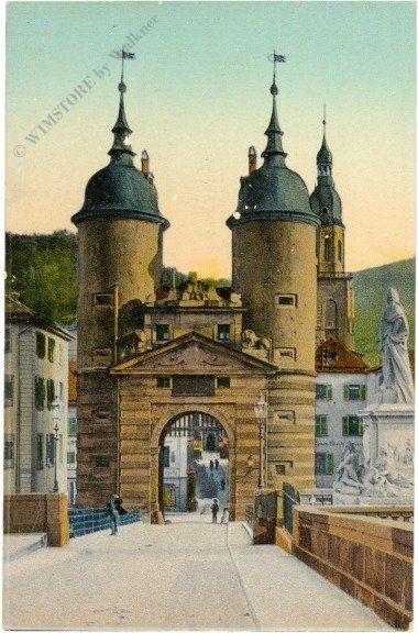 Heidelberg, Das Brückentor und das Denkmal Karl Theodore auf der alten Neckarbrücke
